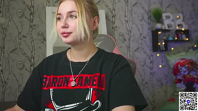 Moon Valkyrie online show from 02-02-26, 08:02