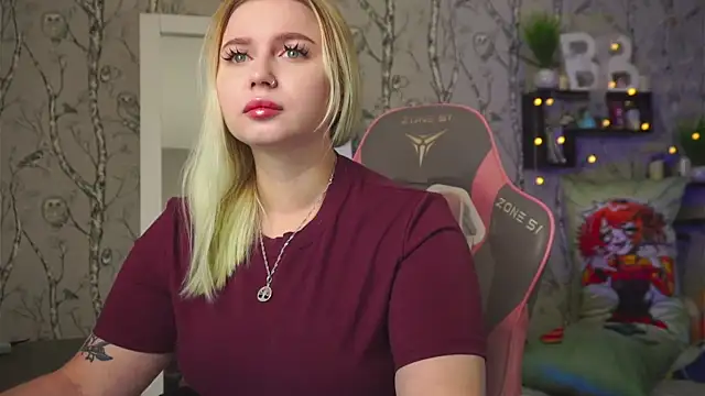 Moon Valkyrie online show from 02-26-26, 09:31