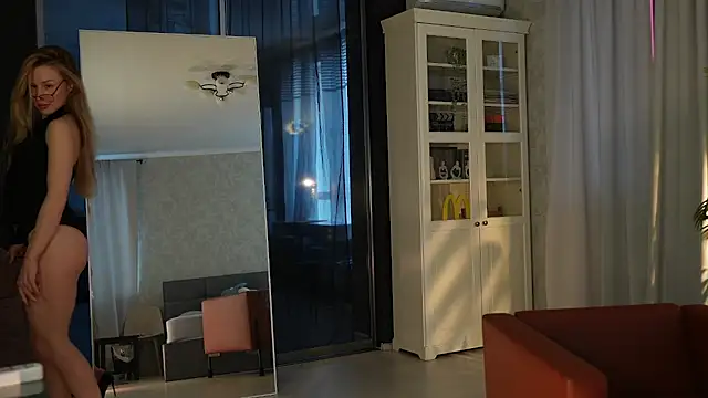 Snapshot of seeunexttime0 chatting on 02-24-26, 04:13 seeunexttime0 online show from 02-24-26, 04:13