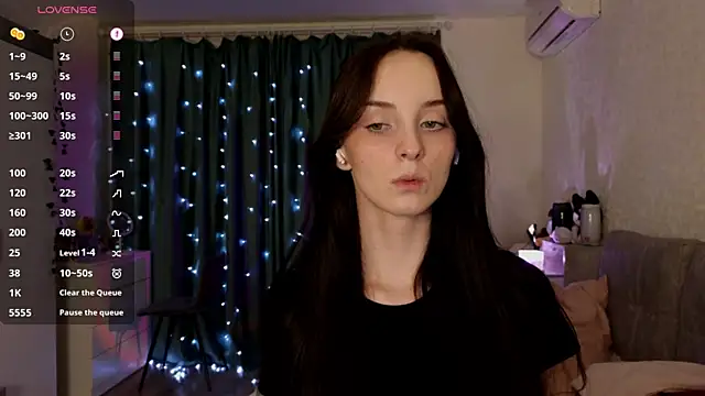 Silver rains online show from 03-11-25, 09:48