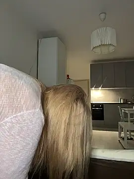 OdriOlsens online show from 11-25-25, 05:41