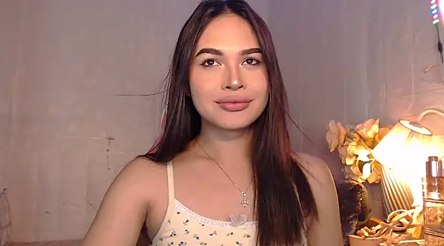 Snapshot of Ashely_Lewis chatting on 03-02-25, 06:35 Ashely Lewis online show from 03-02-25, 06:35