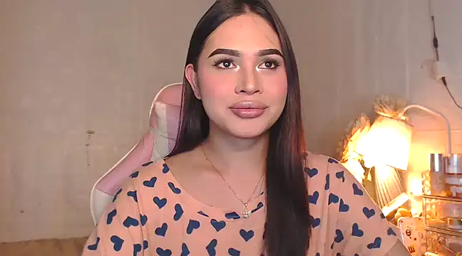 Snapshot of Ashely_Lewis chatting on 02-18-25, 11:55 Ashely Lewis online show from 02-18-25, 11:55