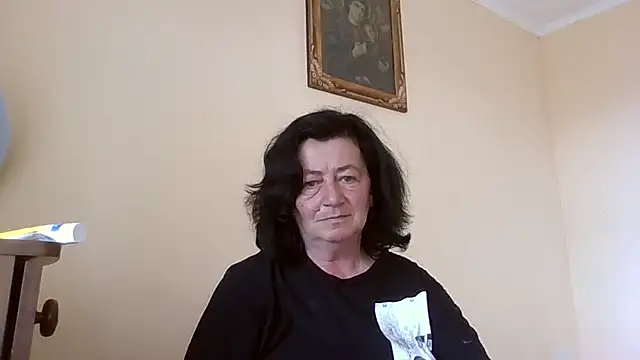 GypsiQueen2 online show from 05-31-26, 12:55