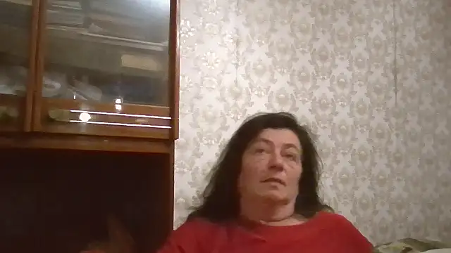 GypsiQueen2 online show from 11-19-25, 08:20