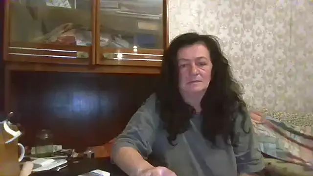 GypsiQueen2 online show from 11-21-25, 06:51