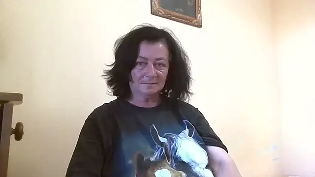 GypsiQueen2 online show from 05-27-26, 05:20