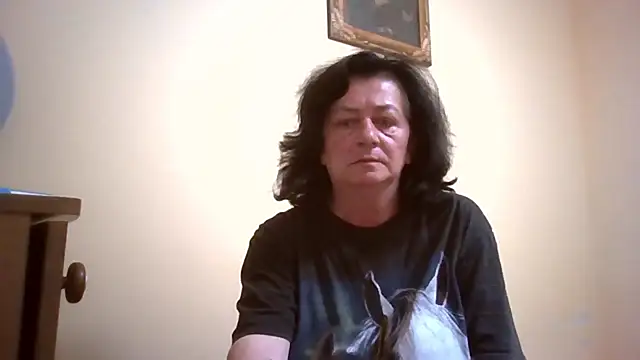GypsiQueen2 online show from 05-20-26, 06:27
