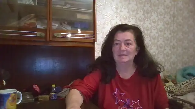 GypsiQueen2 online show from 10-25-25, 05:02