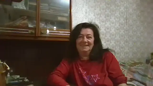 GypsiQueen2 online show from 11-08-25, 05:16