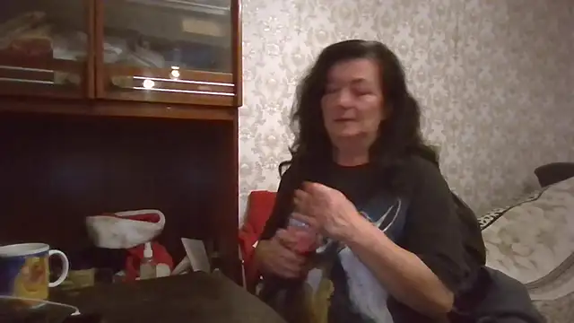 GypsiQueen2 online show from 10-02-25, 09:18