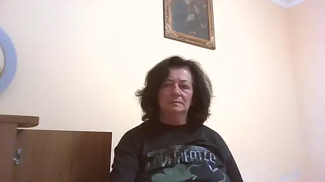 GypsiQueen2 online show from 05-23-26, 07:46