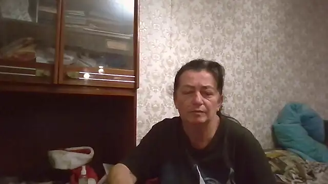 GypsiQueen2 online show from 10-01-25, 07:18