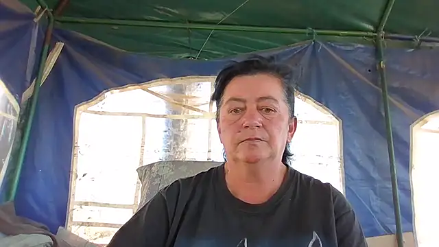 GypsiQueen2 online show from 09-22-25, 08:42