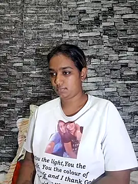 Xindias fantasyX online show from 10-24-25, 06:40