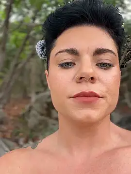 LukeLouHarvey online show from 10-08-25, 04:58