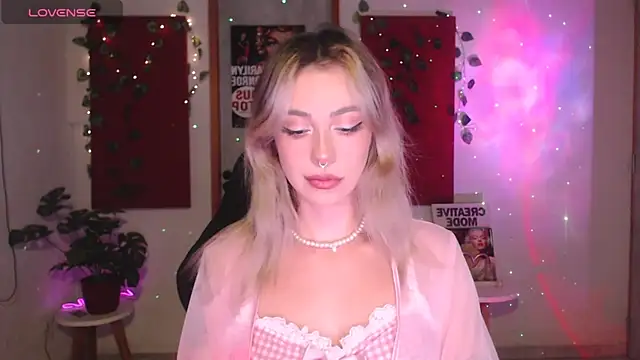 sakura beauty online show from 04-23-26, 02:07