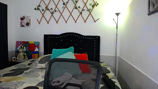 naughty girl 4u online show from 03-24-26, 08:31