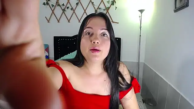 Snapshot of naughty_girl_4u chatting on 04-30-26, 08:57 naughty girl 4u online show from 04-30-26, 08:57