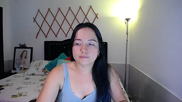 naughty girl 4u online show from 09-16-25, 08:32