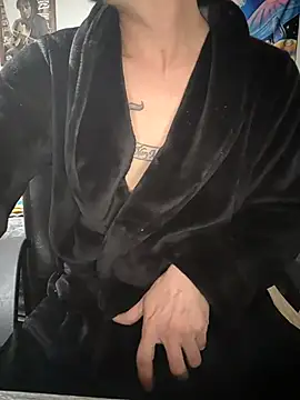 XxBobbyDigitalxX online show from 03-10-26, 01:31