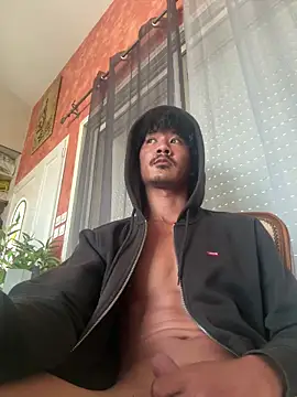 juniiorre online show from 10-13-25, 10:06