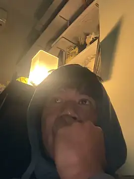 juniiorre online show from 09-17-25, 08:44