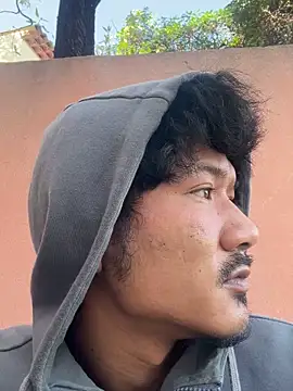 juniiorre online show from 09-15-25, 08:04