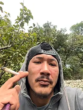 juniiorre online show from 11-14-25, 11:03