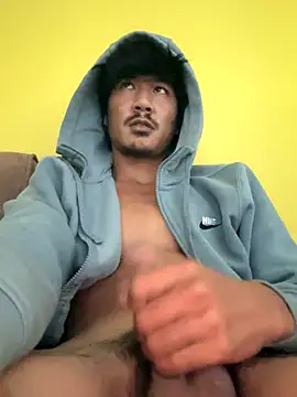 juniiorre online show from 11-05-25, 03:04