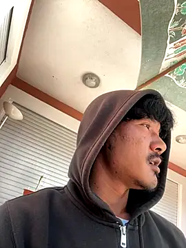 juniiorre online show from 10-12-25, 09:32