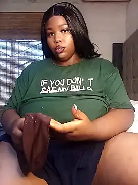 Snapshot of Aaaliyah445 chatting on 10-26-25, 01:33 Aaaliyah445 online show from 10-26-25, 01:33