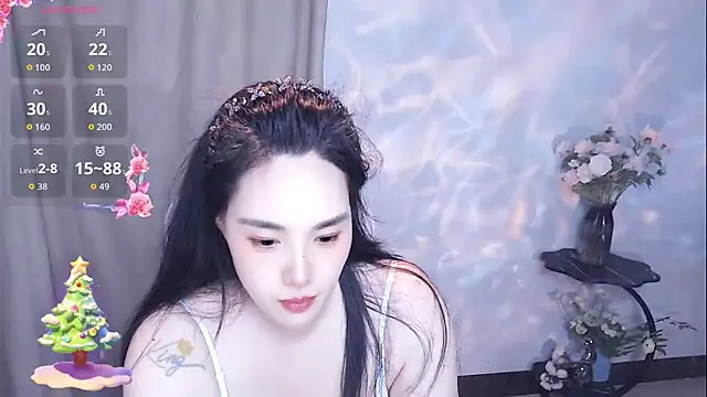 Snapshot of SHY-_-girl chatting on 04-28-26, 12:53 SHY- -girl online show from 04-28-26, 12:53
