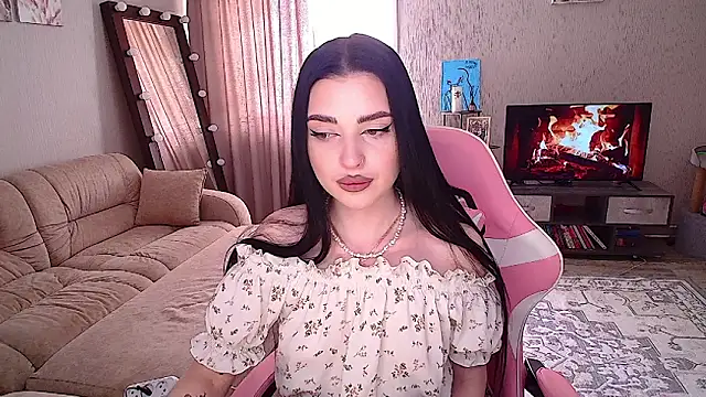   Malika   online show from 04-09-26, 05:20