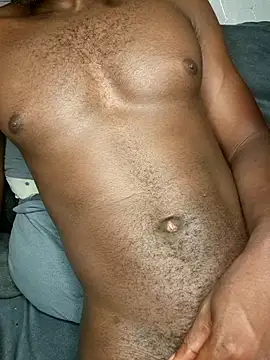Texanguy01 online show from 05-18-26, 01:28