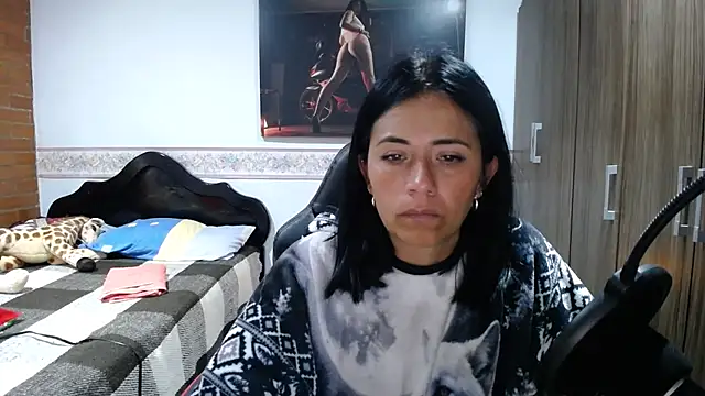 Snapshot of sharoon_cheerry chatting on 05-06-26, 11:03 sharoon cheerry online show from 05-06-26, 11:03