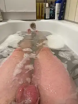 David19932908 online show from 10-14-25, 02:17