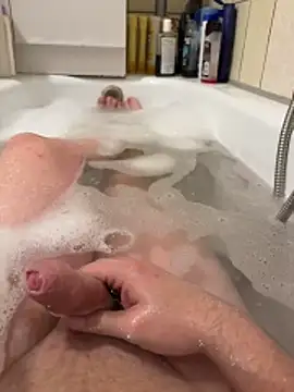 David19932908 online show from 11-19-25, 07:03