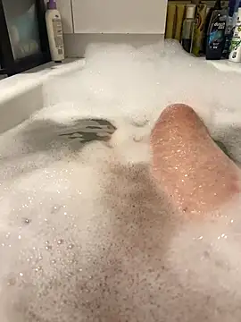 David19932908 online show from 09-17-25, 04:53