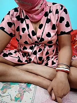 Snapshot of Bengali-boudi chatting on 03-19-25, 06:23 Bengali-boudi online show from 03-19-25, 06:23