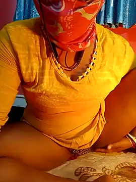 Snapshot of Bengali-boudi chatting on 01-18-25, 05:37 Bengali-boudi online show from 01-18-25, 05:37