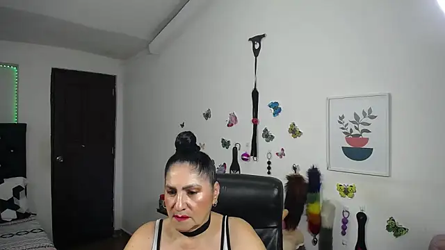 mature bigboobs10 online show from 12-19-25, 03:54