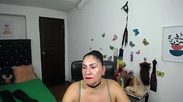 mature bigboobs10 online show from 02-14-26, 04:13