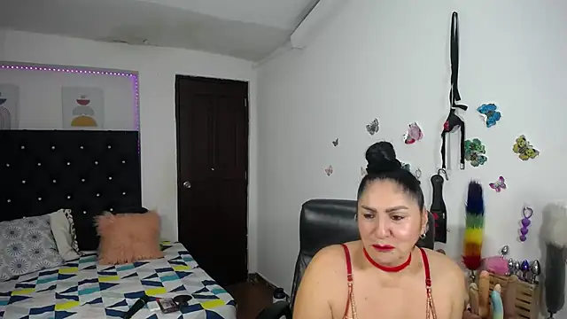 mature bigboobs10 online show from 05-29-26, 04:29