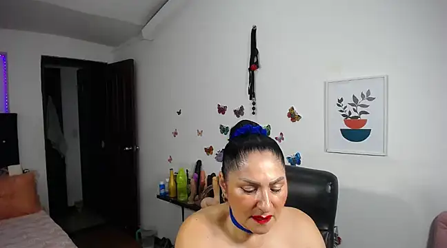 mature bigboobs10 online show from 03-17-25, 04:51