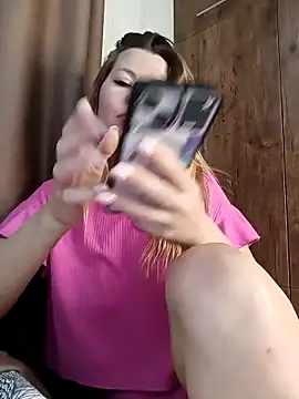 Snapshot of Lovers__Annn chatting on 03-21-26, 11:36 Lovers Annn online show from 03-21-26, 11:36