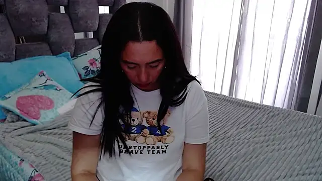 sara hott 1 online show from 09-23-25, 08:38