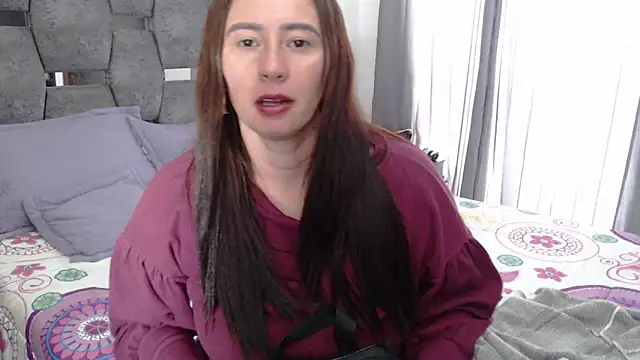 sara hott 1 online show from 04-20-26, 06:53