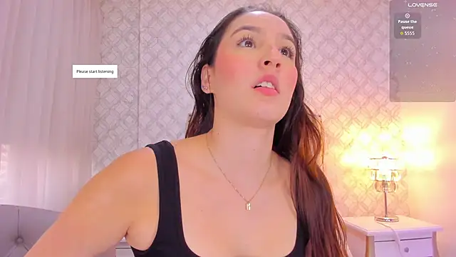 Pia Johnson  online show from 10-17-25, 11:45