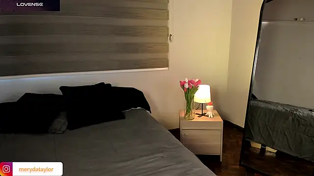 MERIDA TAYLOR online show from 02-28-26, 01:22